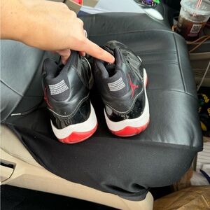 Jordan bred 11’s size 8.5